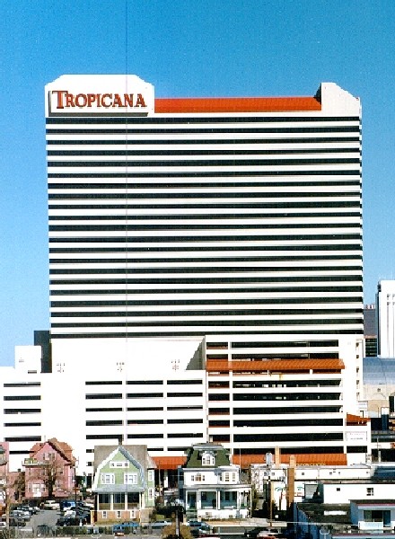 Tropworld Casino & Hotel, 320,000 sq.ft. of Filigree flat plate construction.